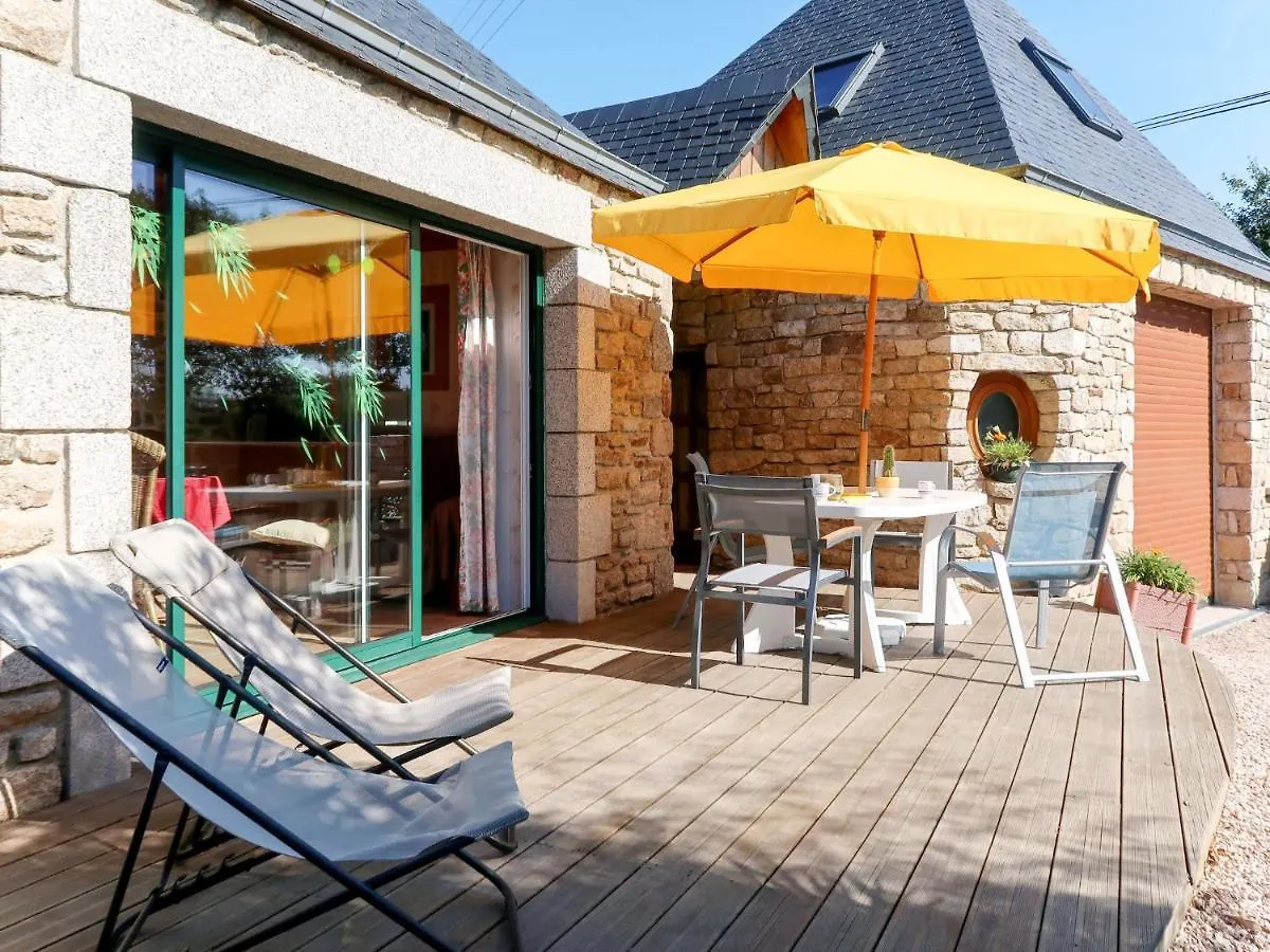 Holiday Home Les Bambous - Gui110 By Interhome location